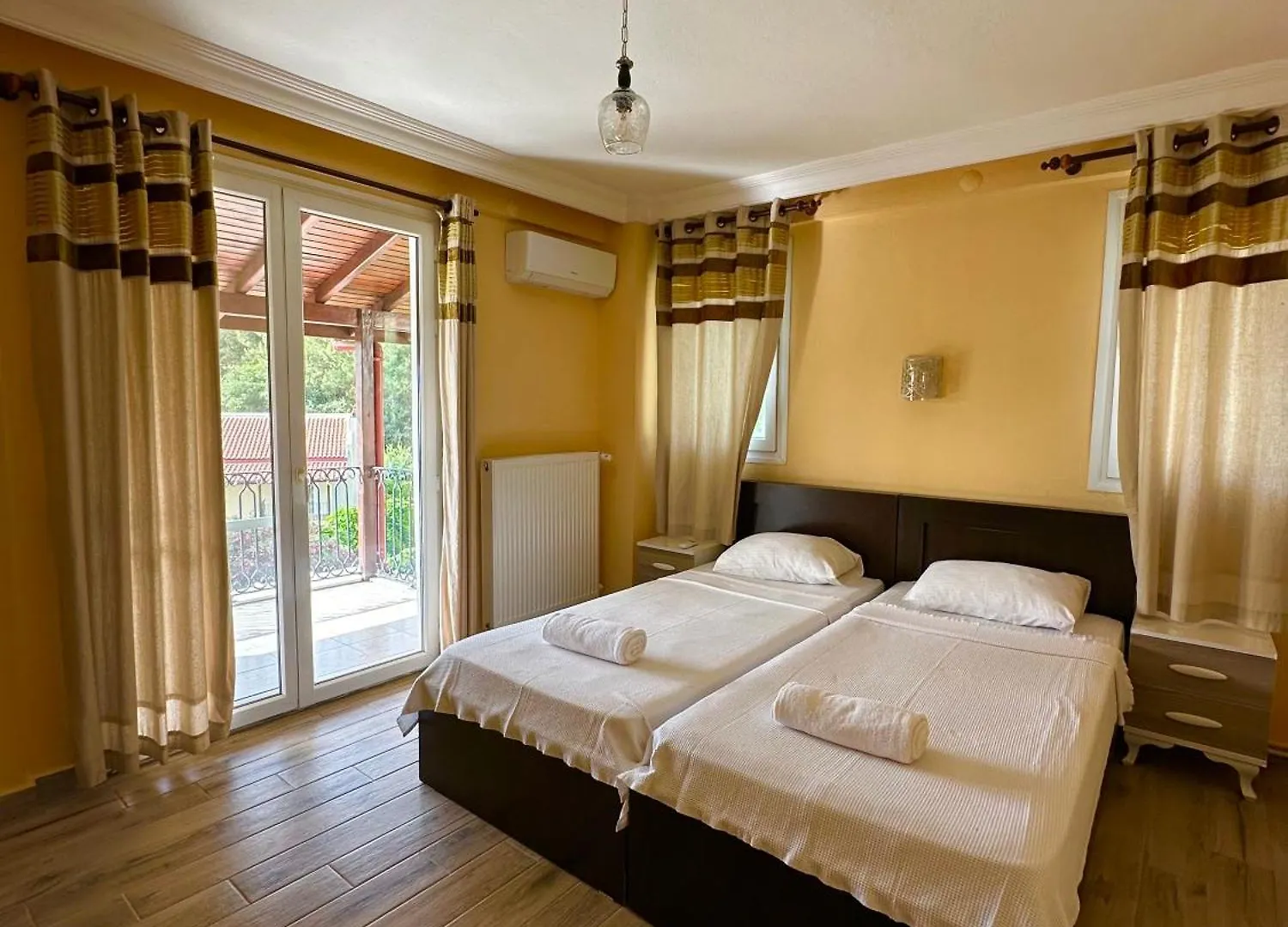 Villa With A Private Pool And Mountain View In A Quiet Area Next To Fores Fethiye