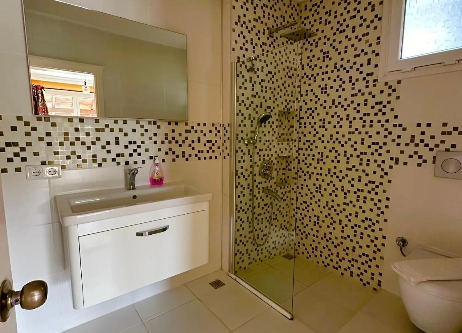 Villa With A Private Pool And Mountain View In A Quiet Area Next To Fores Fethiye Turkey
