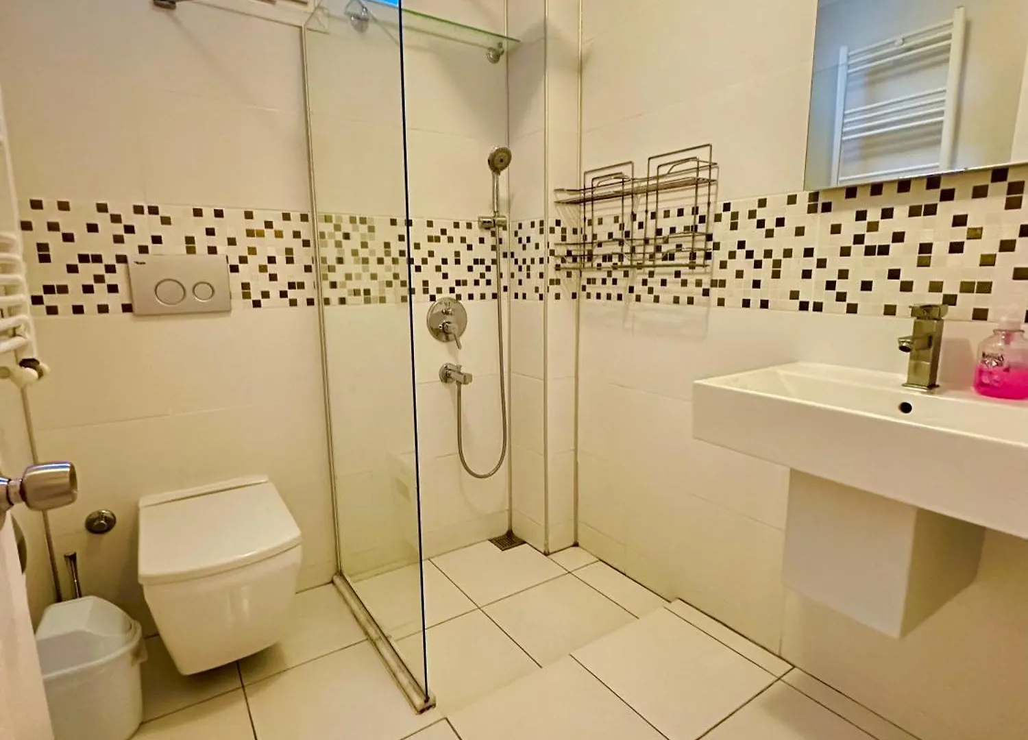 Villa With A Private Pool And Mountain View In A Quiet Area Next To Fores Fethiye